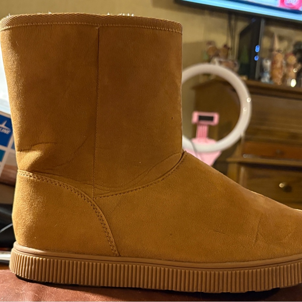 Cat & Jack Brown Sole Boots with Sherpa inside. 
Cross Posted!